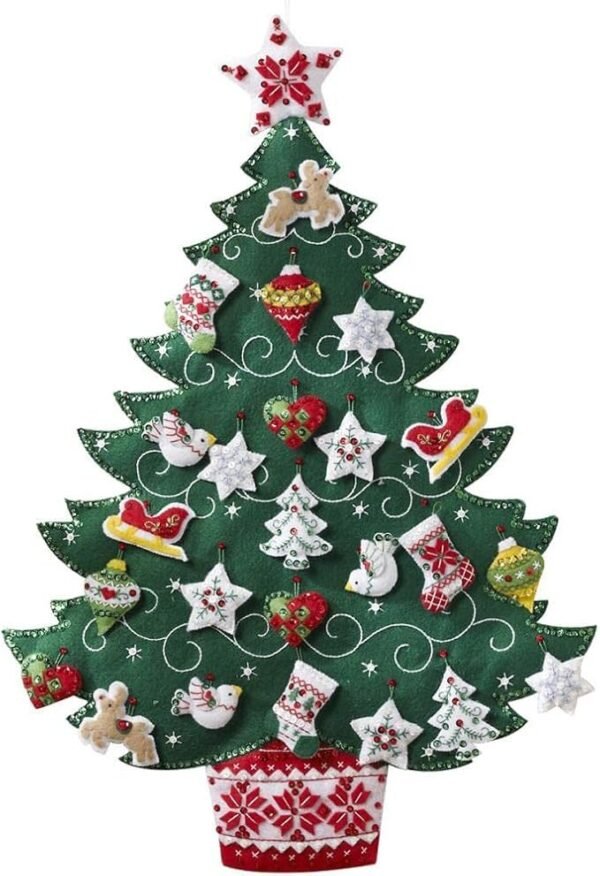 Bucilla Felt Applique Advent Calendar Kit, Nordic Tree 86584