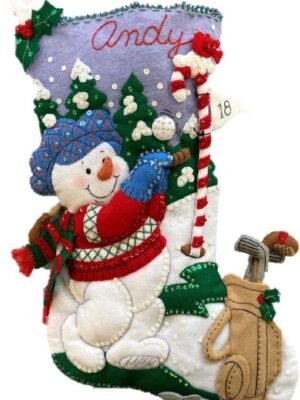 Bucilla Golfing Snowman | Kit de media navideña de fieltro | 89474E