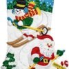 Bucilla Downhill Skiers | Kit de media navideña de fieltro | 86932E