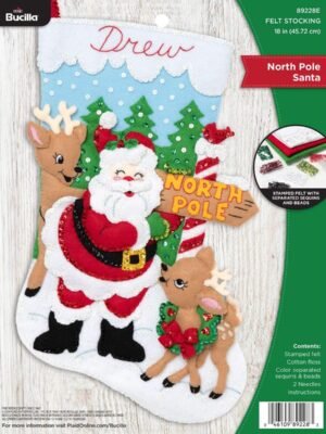 Bucilla North Pole Santa | Kit de media navideña de fieltro | 89228E