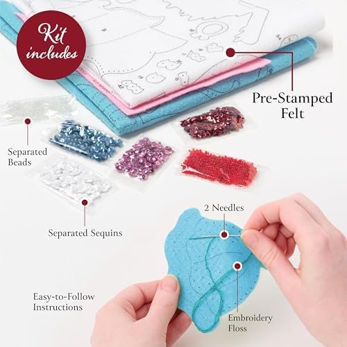 Bucilla Putz Village | Felt Applique Wreath Kit | 89801E