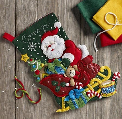 Bucilla Santa's Sleigh | Kit de media navideña de fieltro | 86866I