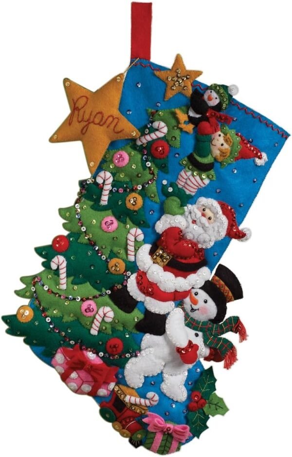 bucilla-the-finishing-touch-christmas-stocking-felt-applique-kit-86278-1-86278-primary Bucilla The Finishing Touch | Kit de media navideña de fieltro | 86278